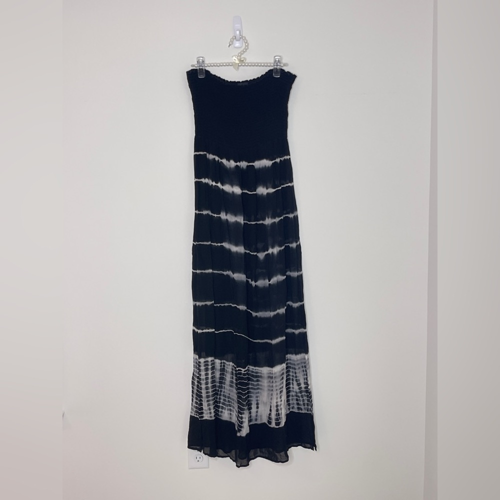 Karen Kane Smocked Tie Dye Maxi Dress Strapless - Picture 4 of 7